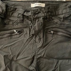 Refuge sz 6 stretchy zipper moto jeans